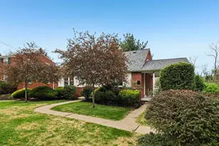 930 Garden City Dr, Monroeville, PA 15146 - Photo 4