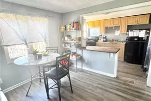 928 Woodbine St, Pittsburgh, PA 15201 - Photo 10