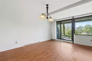 750 Washington Rd, Pittsburgh, PA 15228 - Photo 16