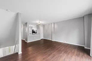 196 Woodhaven Dr, Seven Fields Boro, PA 16046 - Photo 10