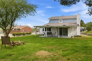 126 Hereford Dr, North Fayette, PA 15071 - Photo 6