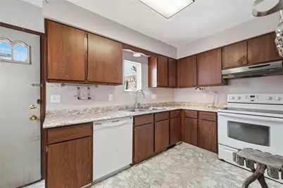4087 Howley St, Pittsburgh, PA 15224 - Photo 4