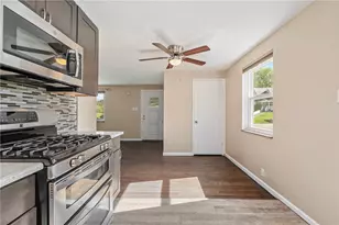 1059 Connor Rd, Pittsburgh, PA 15234 - Photo 6