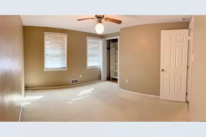 5176 Janie Dr, Pittsburgh, PA 15227 - Photo 18