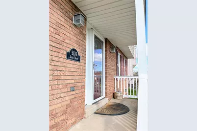 5176 Janie Dr, Pittsburgh, PA 15227 - Photo 2