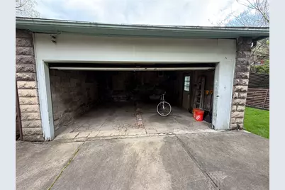 5708 Solway St, Pittsburgh, PA 15217 - Photo 38