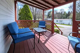 401 Silver Ln, Center Township, PA 16001 - Photo 8
