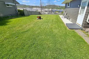 160 Franklin Farms Rd, North Franklin Township, PA 15301 - Photo 28