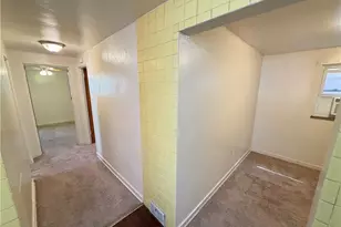 1043 Welfer St, Pittsburgh, PA 15217 - Photo 14