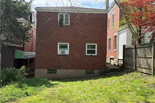 1043 Welfer St, Pittsburgh, PA 15217 - Photo 26
