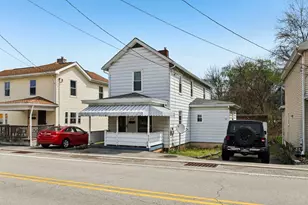 2112 Keystone Ave, Hempfield Township, PA 15601 - Photo 2