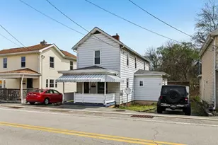 2112 Keystone Ave, Hempfield Township, PA 15601 - Photo 2
