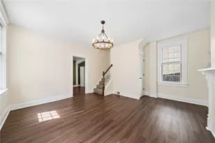 425 Burton Ave, Washington, PA 15301 - Photo 8