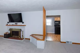854 N Washington Rd, Washington Township, PA 16050 - Photo 16