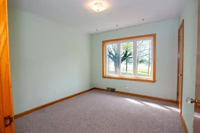 854 N Washington Rd, Washington Township, PA 16050 - Photo 22