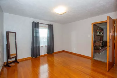 854 N Washington Rd, Washington Township, PA 16050 - Photo 28