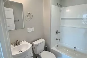 422 Glen Ave, Ellwood City, PA 16117 - Photo 16