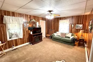 42 9th St, Center Township-Homer City, PA 15754 - Photo 10