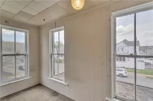 1000 9th Ave, New Brighton, PA 15066 - Photo 28