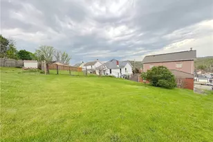 214 Madison Ave, Sewickley Township, PA 15637 - Photo 18