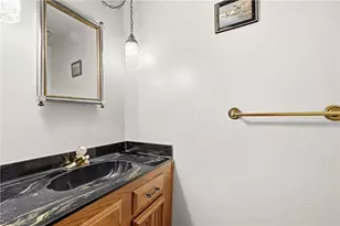 167 Black Oak Dr, Scott Township, PA 15220 - Photo 16