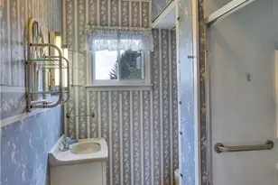 208 Center St, Daugherty Township, PA 15066 - Photo 12