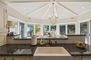 2102 Chablis Ct, Hampton, PA 15044 - Photo 12