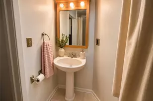 415 Jacksonia St, Pittsburgh, PA 15212 - Photo 22