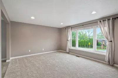 8961 Barnes Lake Rd, North Huntingdon, PA 15642 - Photo 8
