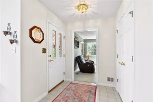 6366 Jefferson Pointe Cir, Jefferson Hills, PA 15025 - Photo 2