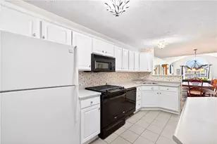 6366 Jefferson Pointe Cir, Jefferson Hills, PA 15025 - Photo 20