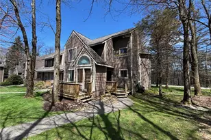 1148 Tanyard Ln, Hidden Valley, PA 15502 - Photo 2
