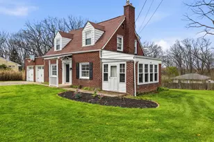 115 Merritt Dr, Twp of But NW, PA 16001 - Photo 2