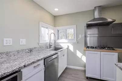 1971 Henderson Ave, Chartiers, PA 15301 - Photo 12