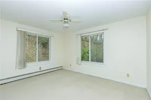 860 Parkview Dr, Westmont Hilltop School District, PA 15905 - Photo 22