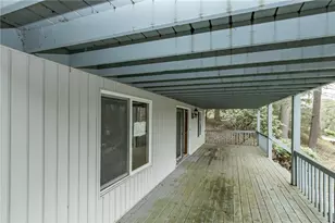 860 Parkview Dr, Westmont Hilltop School District, PA 15905 - Photo 4