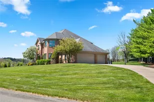 2004 Quincey Dr, Jefferson Hills, PA 15025 - Photo 2