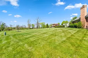 2004 Quincey Dr, Jefferson Hills, PA 15025 - Photo 32