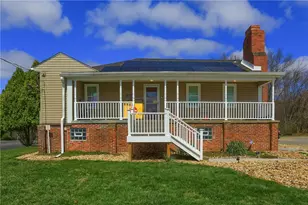 2501 Wildwood Rd, Hampton, PA 15101 - Photo 2