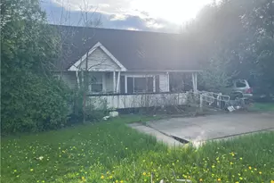 4114 Miller St, Twp of But NE, PA 16001 - Photo 4