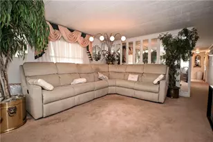 6 Roundtable Dr, Rostraver, PA 15012 - Photo 12