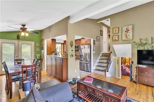 134 Bleil Dr, Pittsburgh, PA 15116 - Photo 14