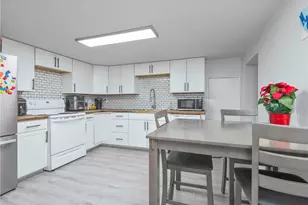430 1/2 Glass Alley, Houston, PA 15342 - Photo 4