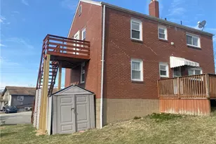 1025 Logan Rd, North Versailles, PA 15137 - Photo 32