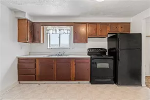 513 Noblestown Rd, Banksville/Westwood, PA 15106 - Photo 8