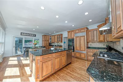 217 Pine Grove Ct, Marshall, PA 15005 - Photo 2