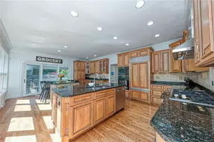 217 Pine Grove Ct, Marshall, PA 15005 - Photo 2
