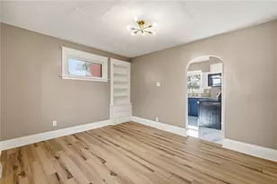 7 W Edison Ave, New Castle, PA 16105 - Photo 8