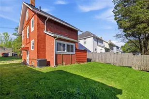 7 W Edison Ave, New Castle, PA 16105 - Photo 26