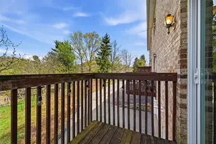 329 Glaser Ave, Pittsburgh, PA 15202 - Photo 16